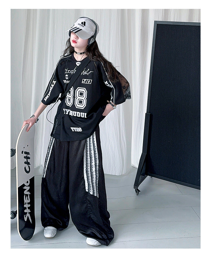 Girls Summer Lace Splicing T-Shirt with Cool Digital Print Short Sleeve Loose Casual Trousers