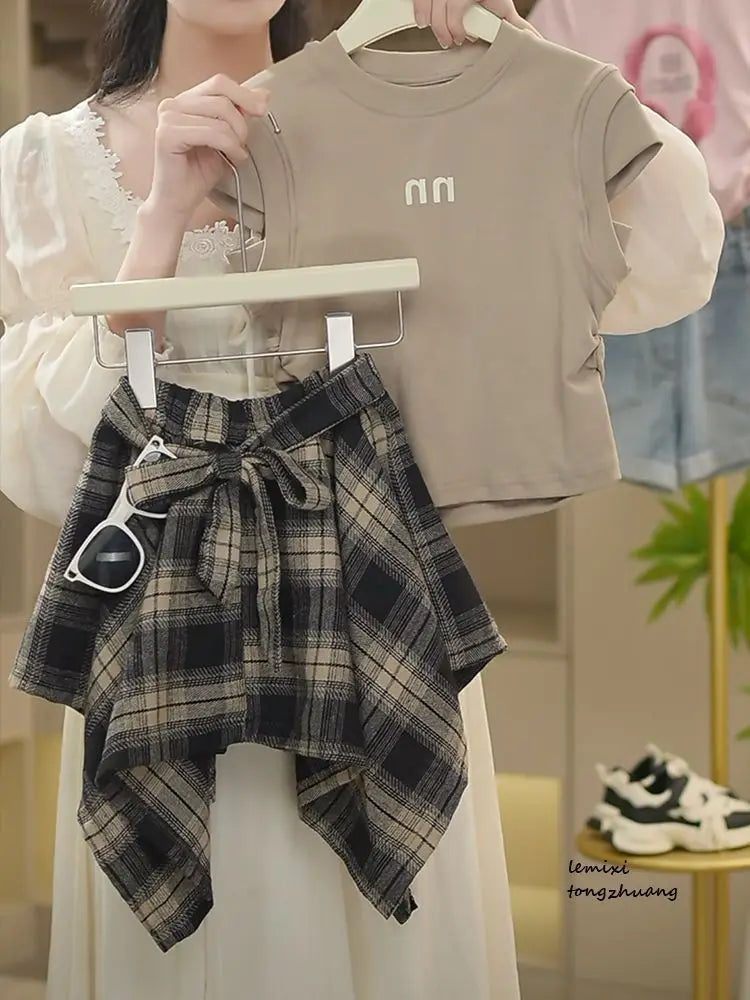 T-shirt+Plaid Irregular Skirt 2Pcs