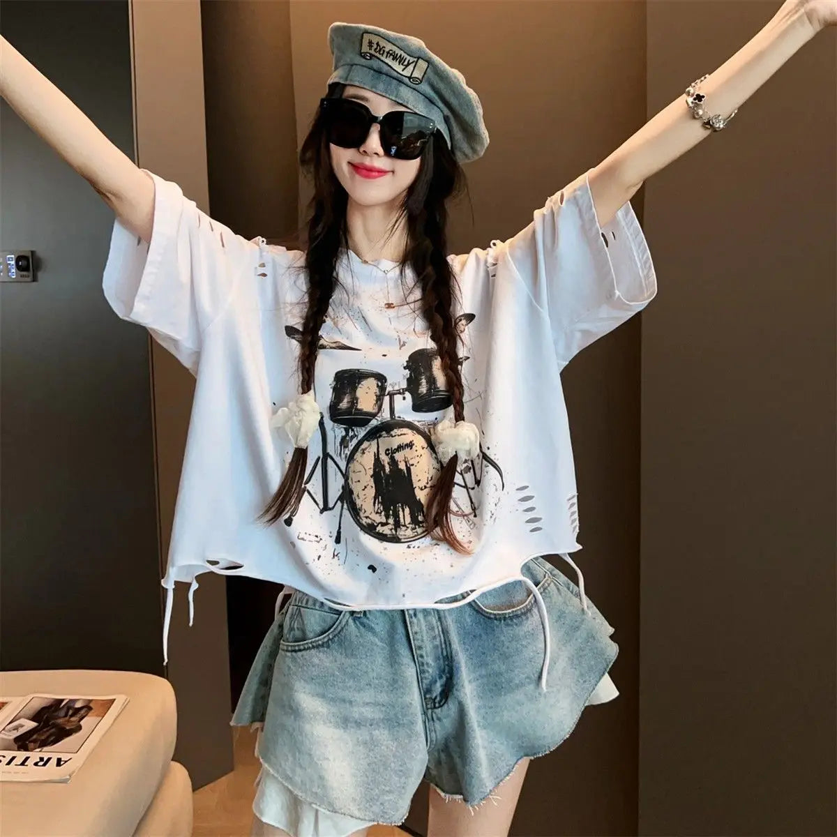 Vintage Ripped Short Sleeve T-shirts Women Casual Summer Graphic Tee Oversized