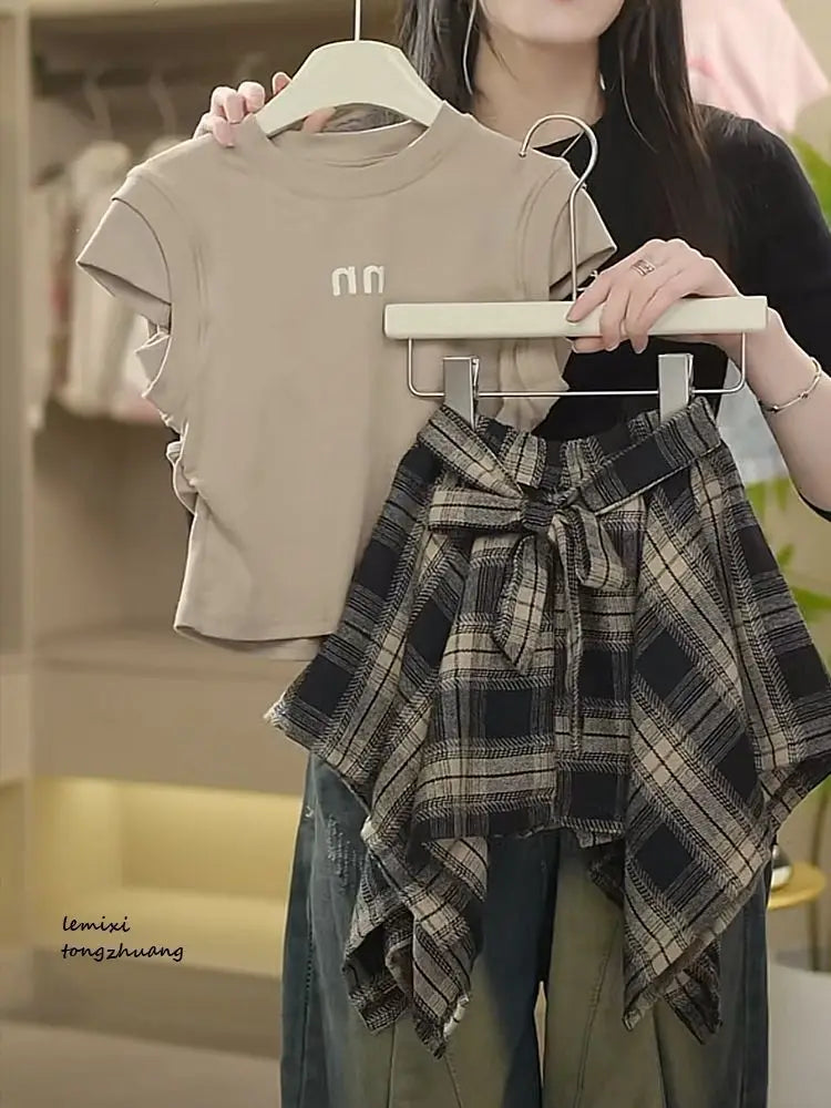 T-shirt+Plaid Irregular Skirt 2Pcs