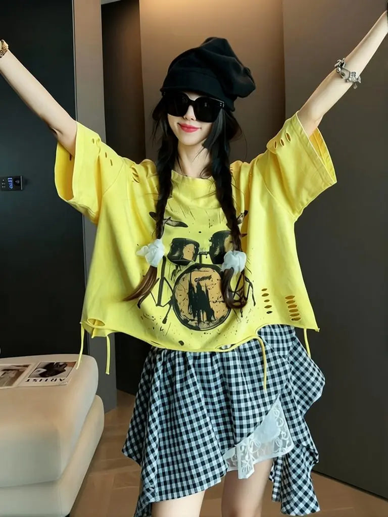 Vintage Ripped Short Sleeve T-shirts Women Casual Summer Graphic Tee Oversized