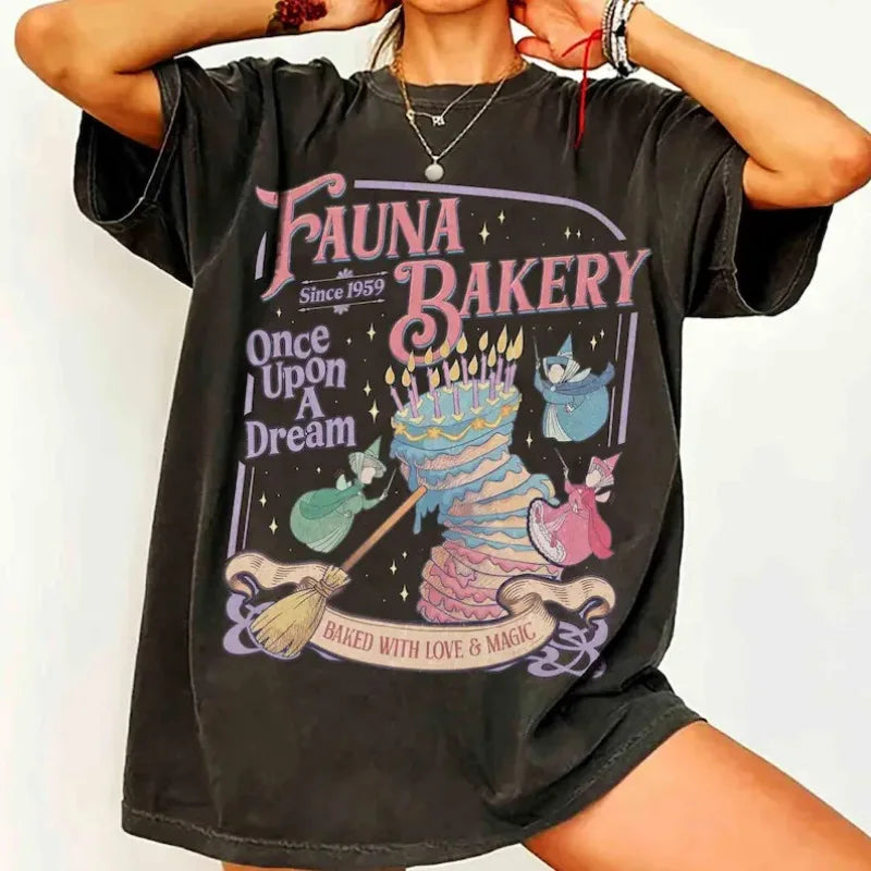 Women's Vintage Baked with Love & Magic T-Shirt Men Oversized Tee Unisex Streetwear Casual Loose Summer Tops Fauna Bakery
