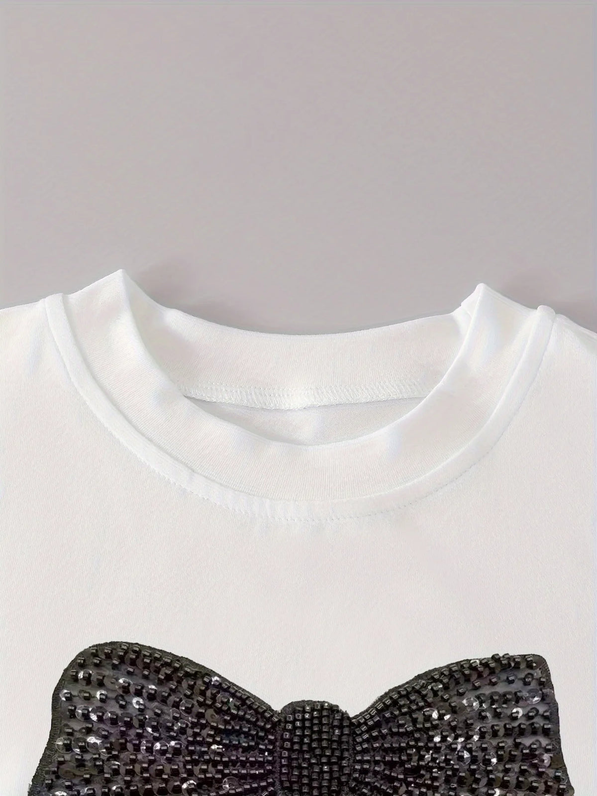 2Pcs  White Sequin Bow Short Sleeve Top & Bow Print Denim