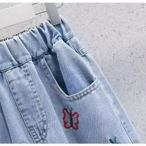 Cute Embroidery Denim Knee-length Shorts for Girls